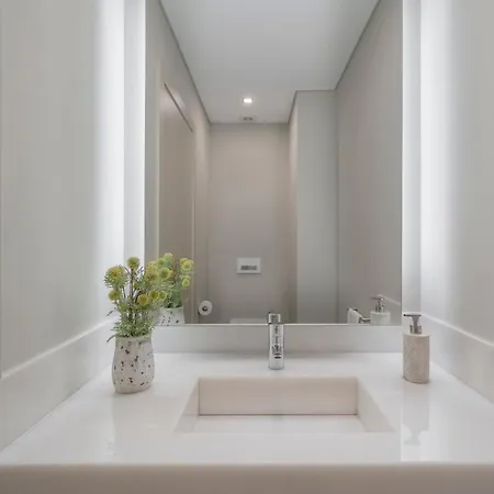 Апартаменты Madeira Palace Iii By An Island *