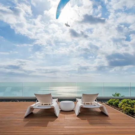 Madeira Palace Iii By An Island * Фуншал