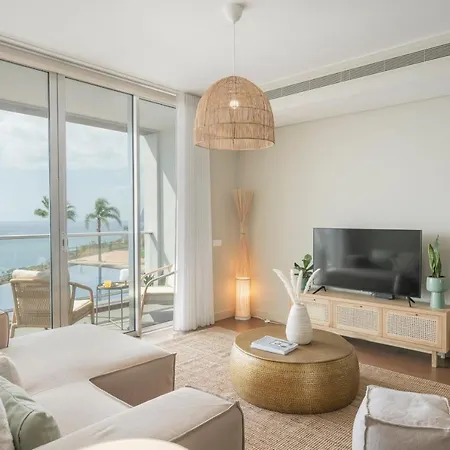 Madeira Palace Iii By An Island Funchal (Madeira)