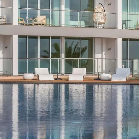 Madeira Palace Iii By An Island Lägenhet *