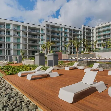 Madeira Palace Iii By An Island Lägenhet